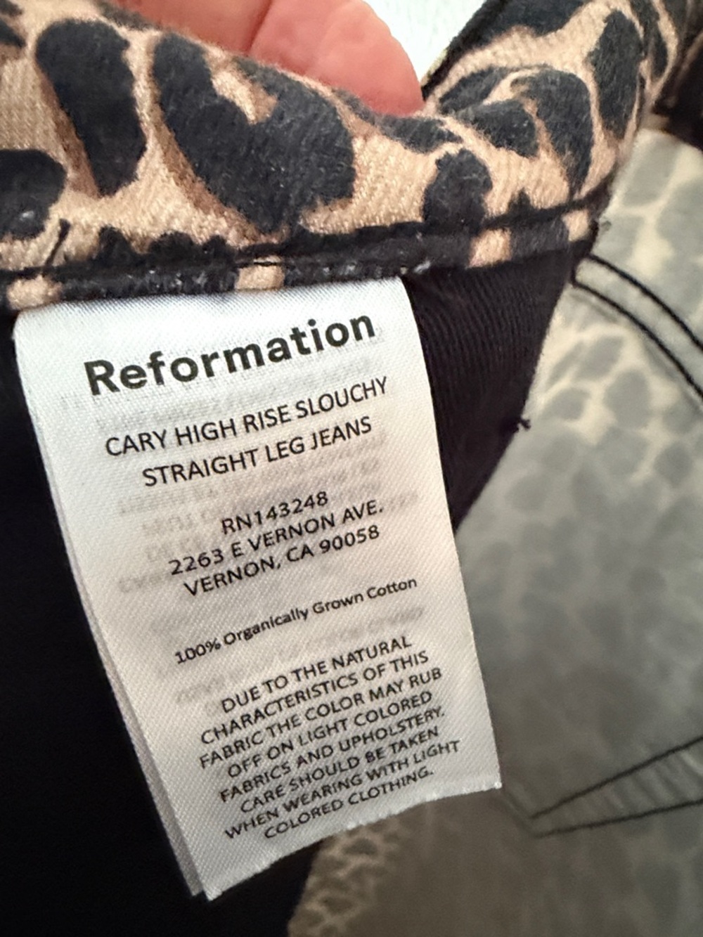 Reformation Cary Leopard Print High Rise Slouchy Straight Leg Jeans Size 31 - Picture 7 of 7